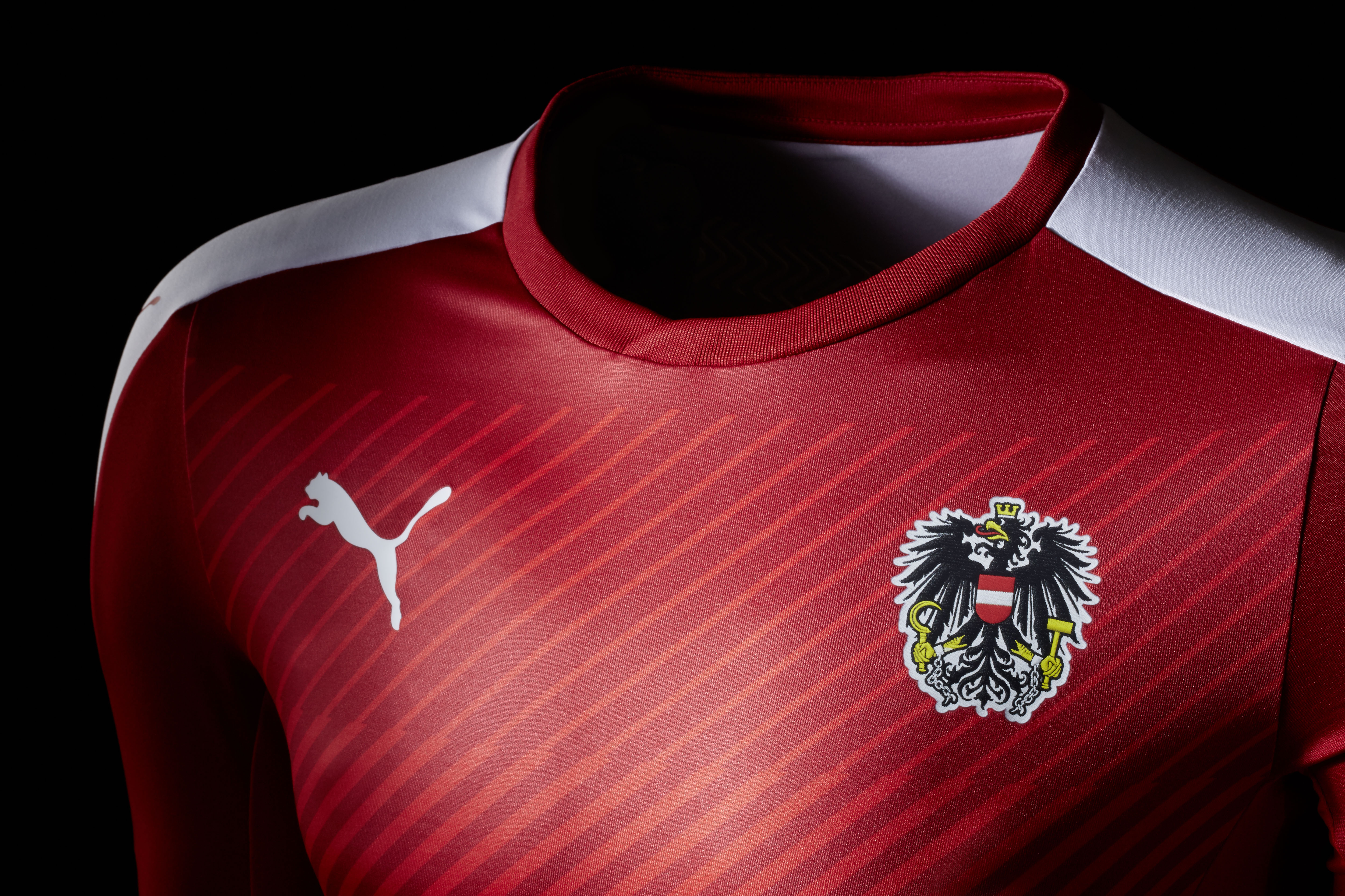 All Red Czech Republic EURO 2016 Home Kit Launched by PUMA