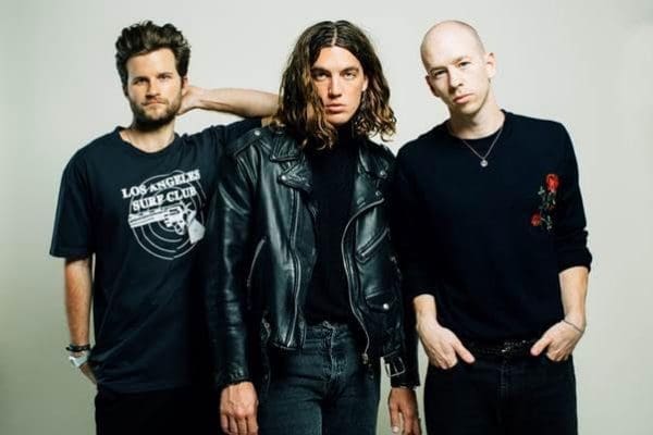 LANY – “Sign Of The Times” (Cover)