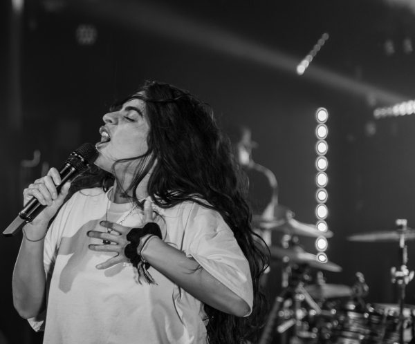 pod photos: jessie reyez at lincoln hall (11/13)