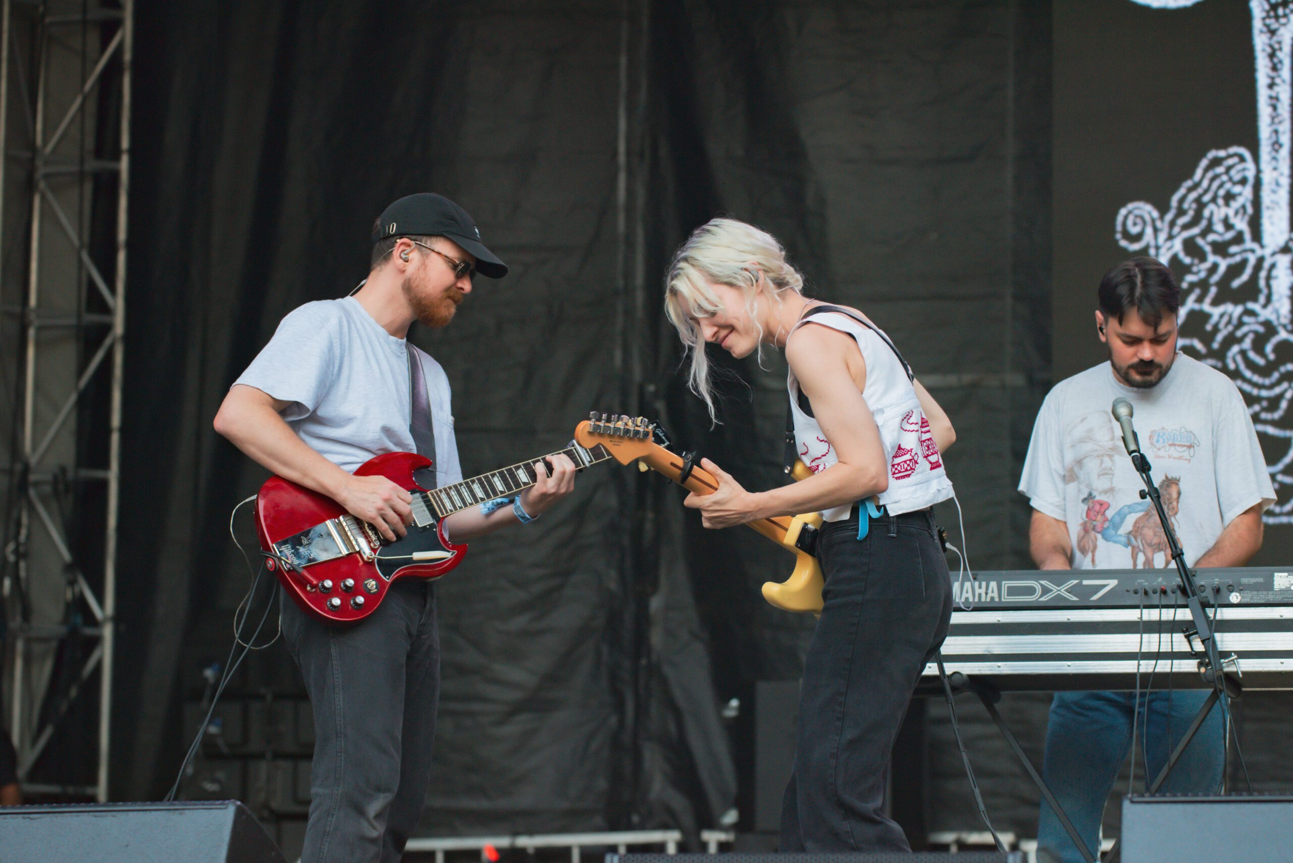 POD Photos: Lollapalooza 2023 - Day 1 feat. Karol G, Sofi Tukker, Men I  Trust - Pursuit Of Dopeness